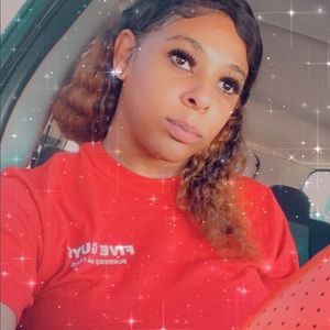 Meet your Posher, Jasmine